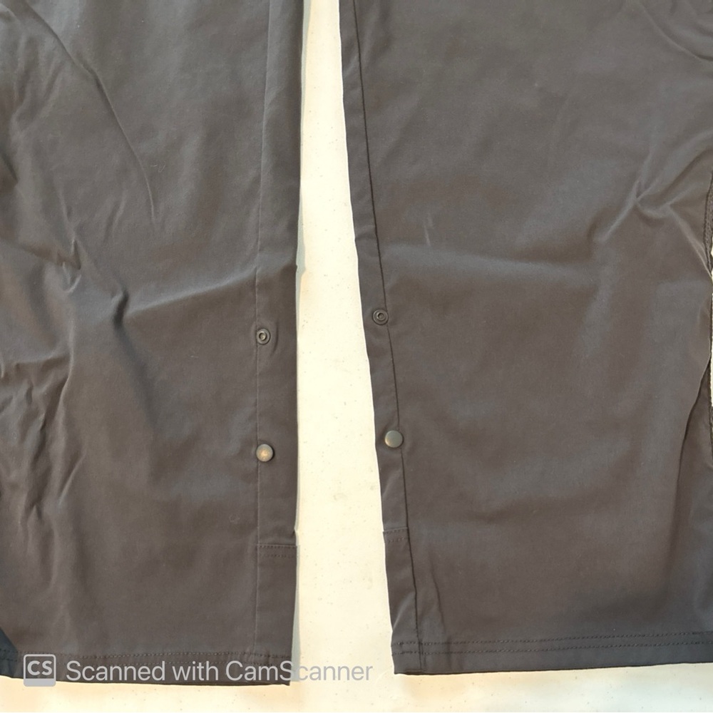 PrAna Men's BREATHE Dark Gray Cargo Pants - Picture 3 of 4
